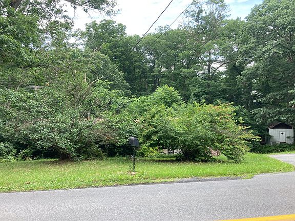 2nd image of 461 Strobridge Rd