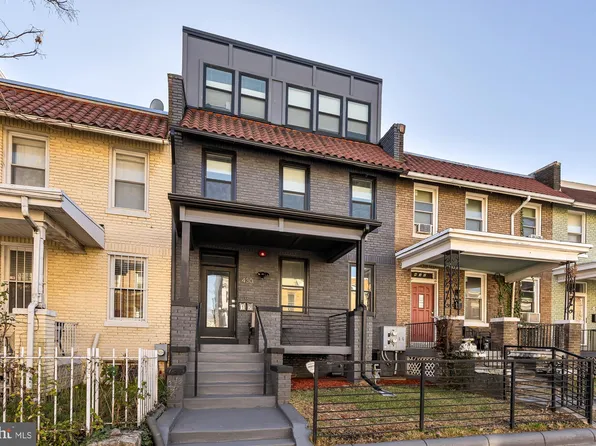 430 Kenyon St NW Unit 1, Washington, DC 20010
