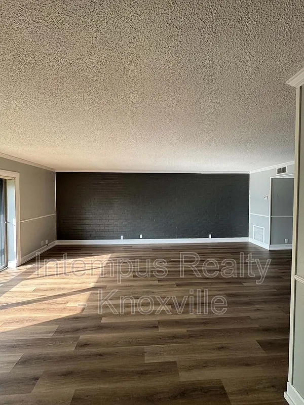 2 bed, 2.0 bath, 1295 sqft, $1,500 — Photo 4