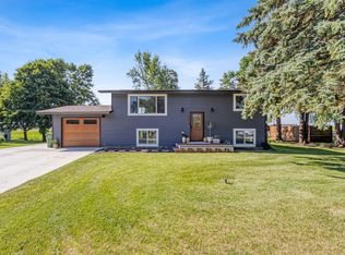 610 6th Ave, Round Lake, MN 56167