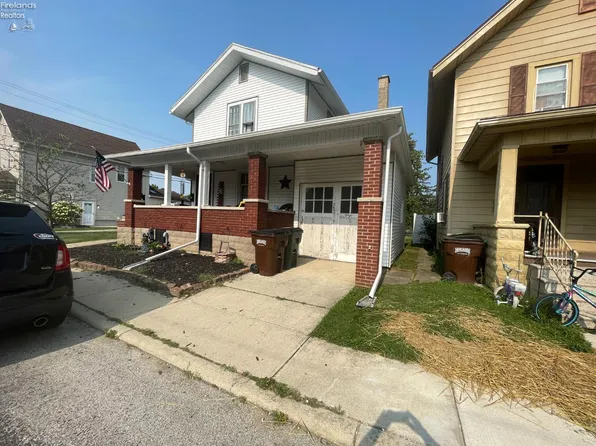 25 Maple St, Tiffin, OH 44883