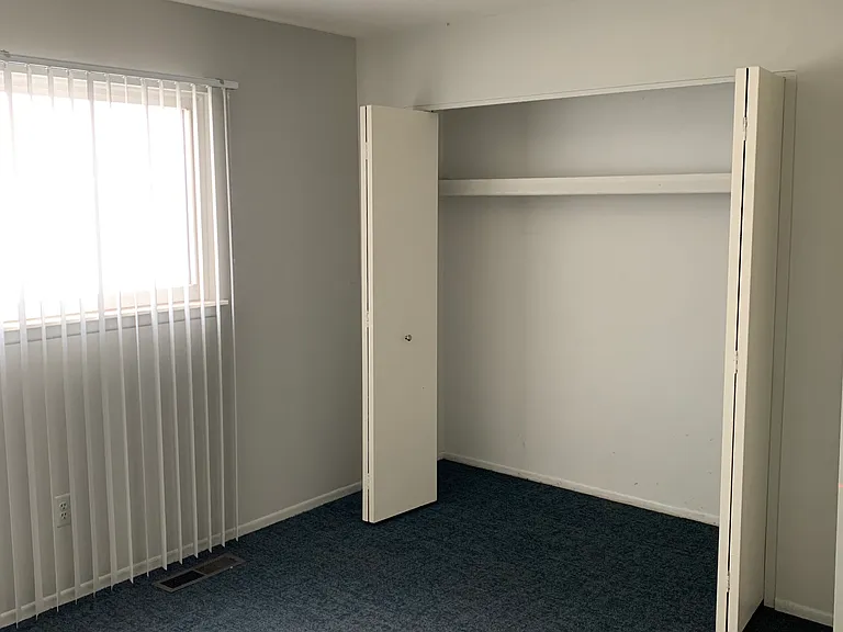 25835 Lahser Rd #6 — Photo 5