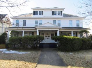 140-142 Lincoln St #1, Holyoke, MA 01040
