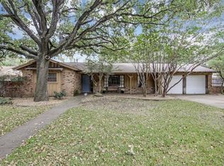 7236 Monterrey Dr, Fort Worth, TX 76112