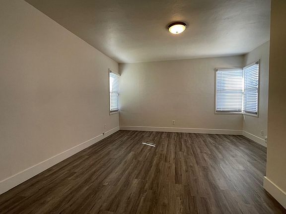 2nd image of 20801 Cambridge Ave