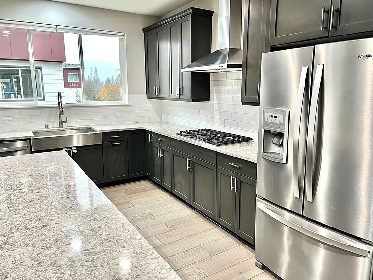 Kitchen appliance range + Farm sink