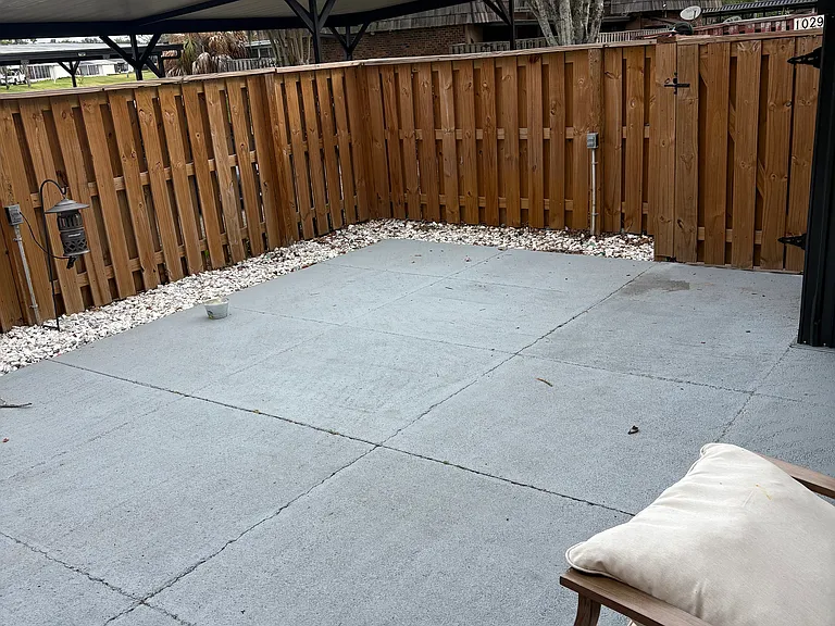2940 Peach St — Photo 14