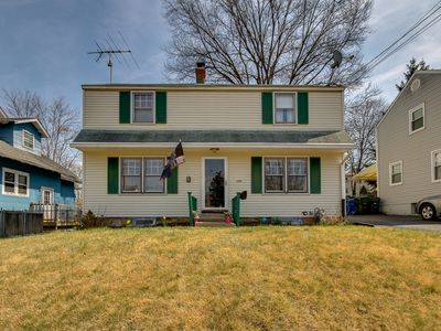 1595 Rockwell Rd, Abington, PA, 19001