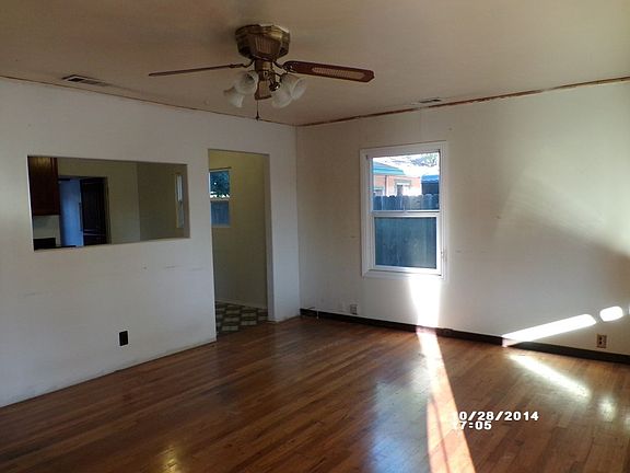 2nd image of 722 Loma Vista Dr