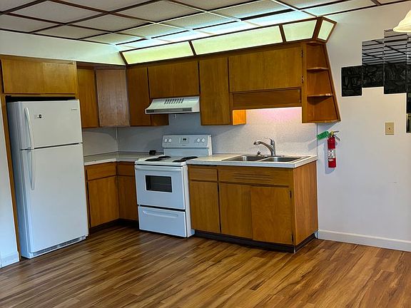 2nd image of 94 Farewell Ave APT 7