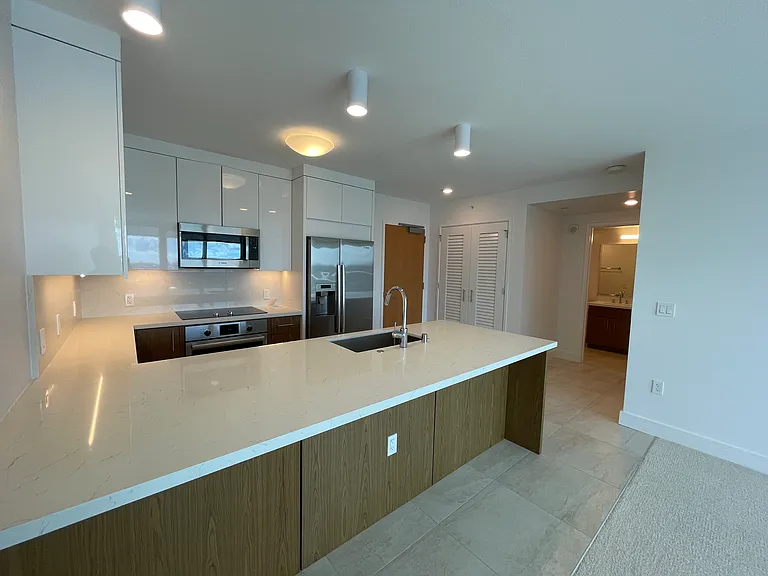 629 Keeaumoku St #3205 — Photo 7