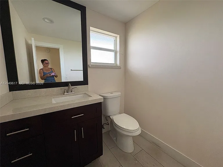 900 NE 12th Ave #703 — Photo 7