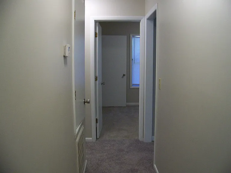 1022 Brookhollow Dr #2 — Photo 7