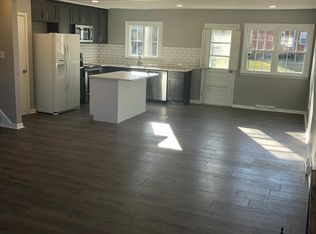306 Concord Ave, Talleyville, DE 19803
