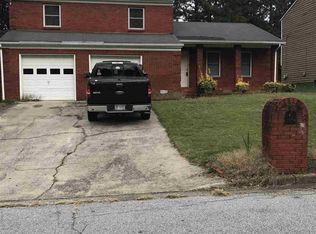 2090 Scarbrough Trl E, Stone Mountain, GA 30088