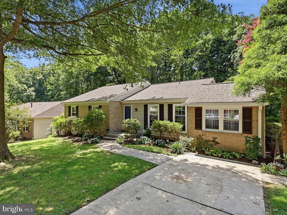 1st image of 6424 Alloway Ct