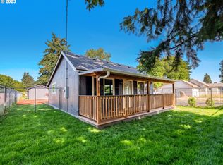 407 S 34th St, Springfield, OR 97478