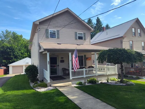 1540 Elk St, Franklin, PA 16323