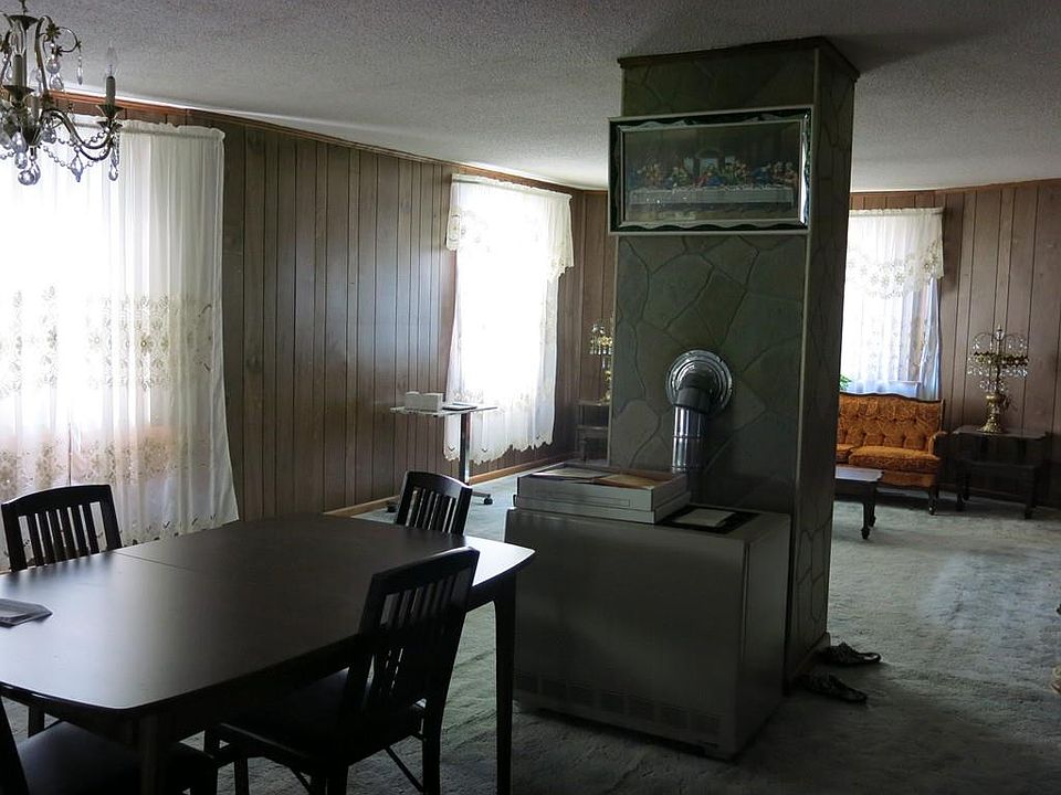 2nd image of 160 Ashley Blvd