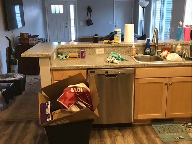 816 Banker Rd — Photo 3