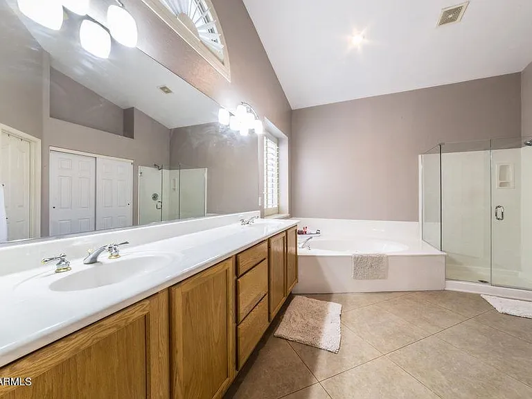 13352 W Alvarado Dr — Photo 12