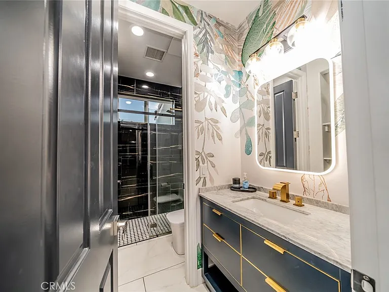 2932 Sunrise Way — Photo 6