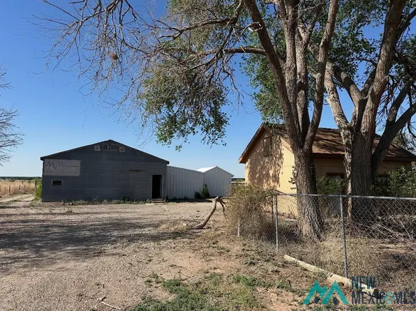 2802 Pinelodge St, Roswell, NM 88201