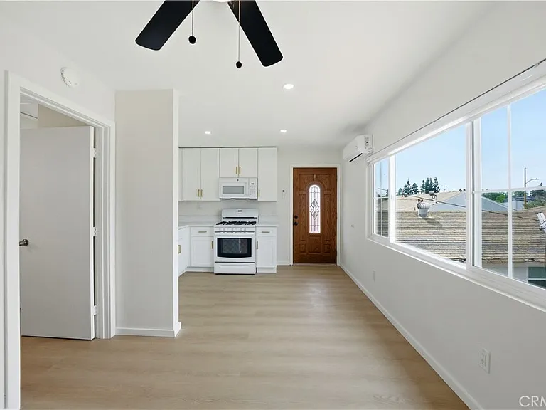 11633 Terradell St #B — Photo 10