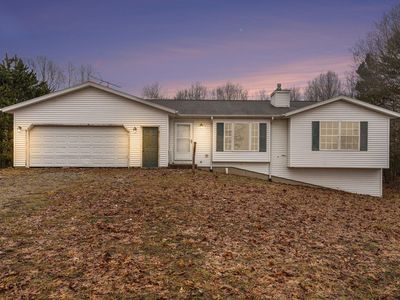 22185 44th Ave, Mattawan, MI, 49071