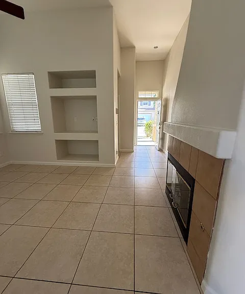 56 W Bohemia Ln — Photo 22