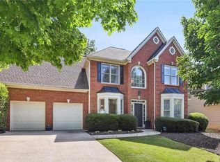 325 Camber Trce, Roswell, GA 30076