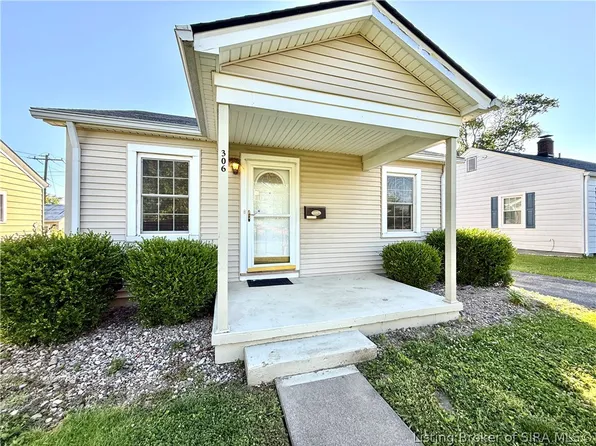 306 Allhands Avenue, Sellersburg, IN 47172