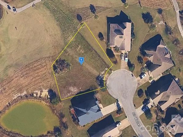 155 Sir Walter Ct, Hampstead, NC 28443