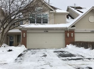 3086 Renard Ln, Saint Charles, IL 60175