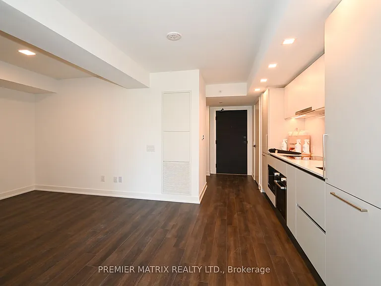 609 Sherbourne St #611 — Photo 10