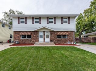 62 Ohio St, Racine, WI 53406