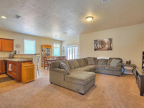 2nd image of 6820 Lava Rock Dr NW