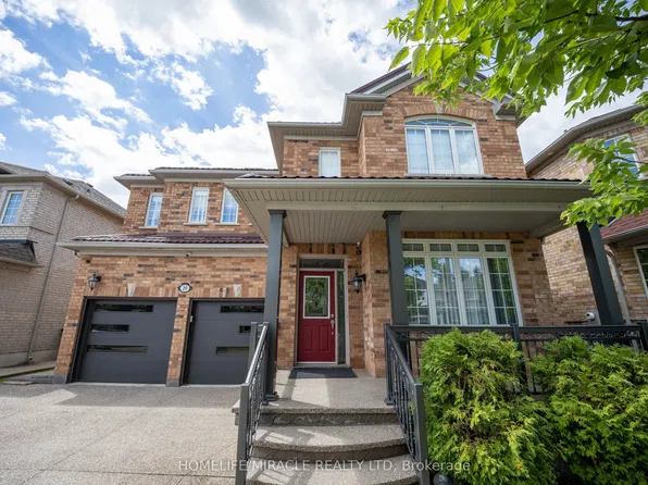 20 Revelstoke Pl, Brampton, ON L6R 3G3