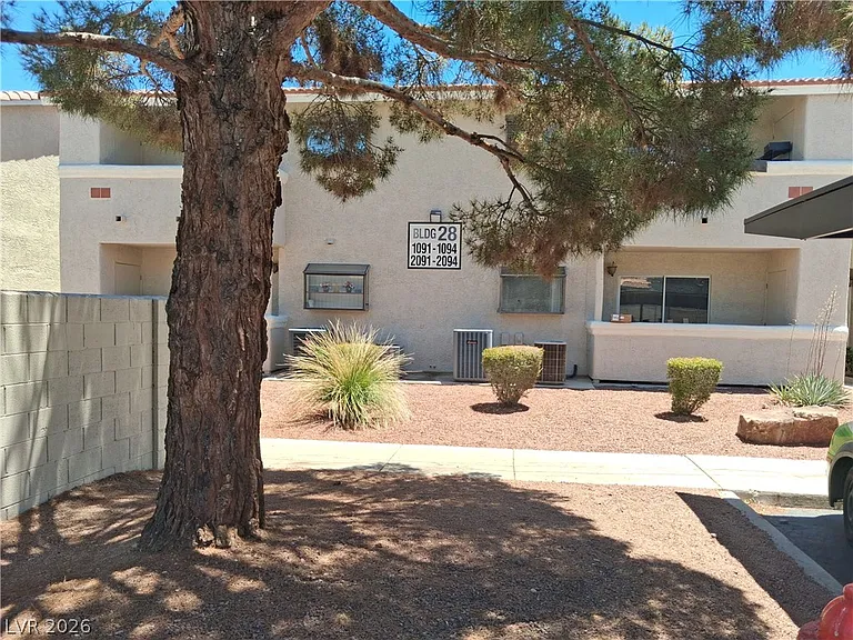 7300 Pirates Cove Rd #1092 — Photo 2