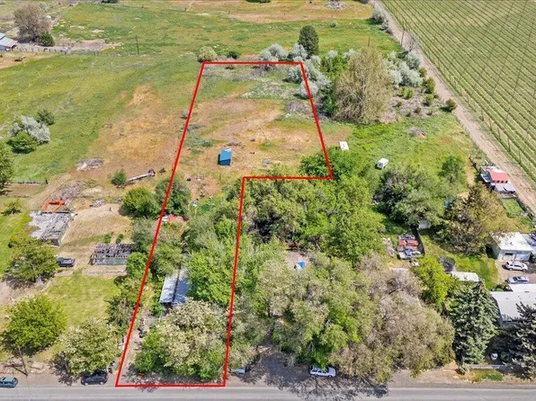 1911 Riverside Rd, Yakima, WA 98901
