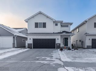 6657 27th St S, Fargo, ND 58104