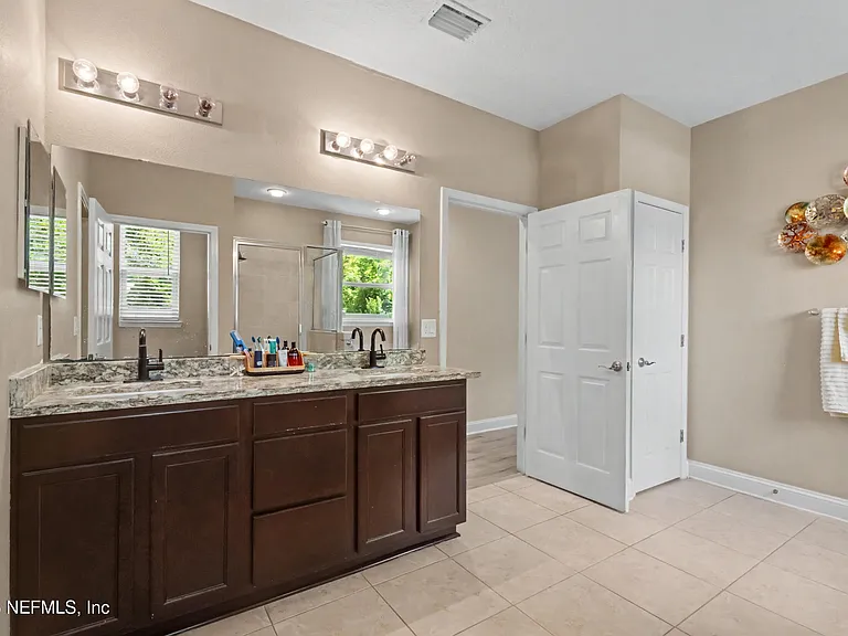 12647 Julington Oaks Dr — Photo 31