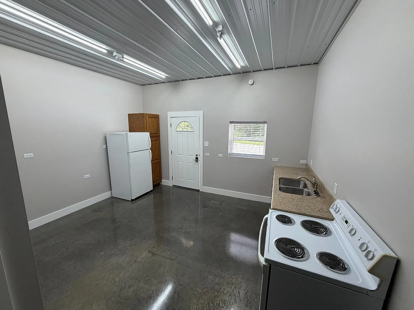 10748 State Highway D — Photo 1