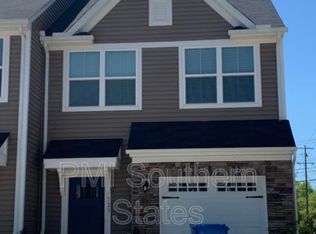 123 Roundtree Dr, Simpsonville, SC 29681