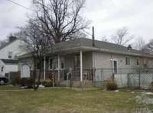 119 Merritts Rd, Farmingdale, NY 11735