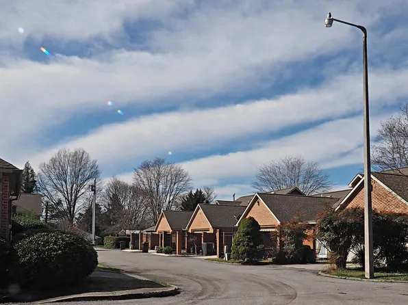 1116 Fairground Ct, Kingston, TN 37763