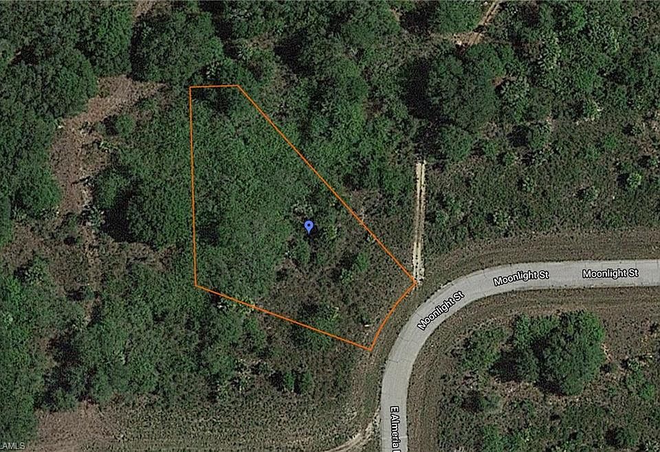 2nd image of 228 Moonlight Ln