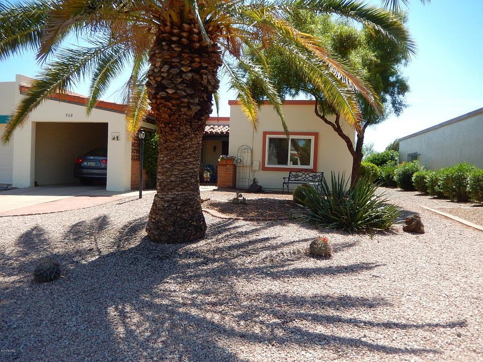 1st image of 960 N Camino De Luz