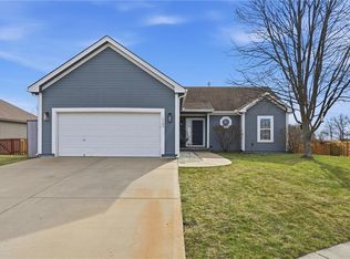 1105 Melody Ct, Kearney, MO 64060