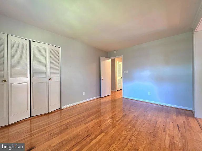 2215 Collingwood Rd — Photo 19